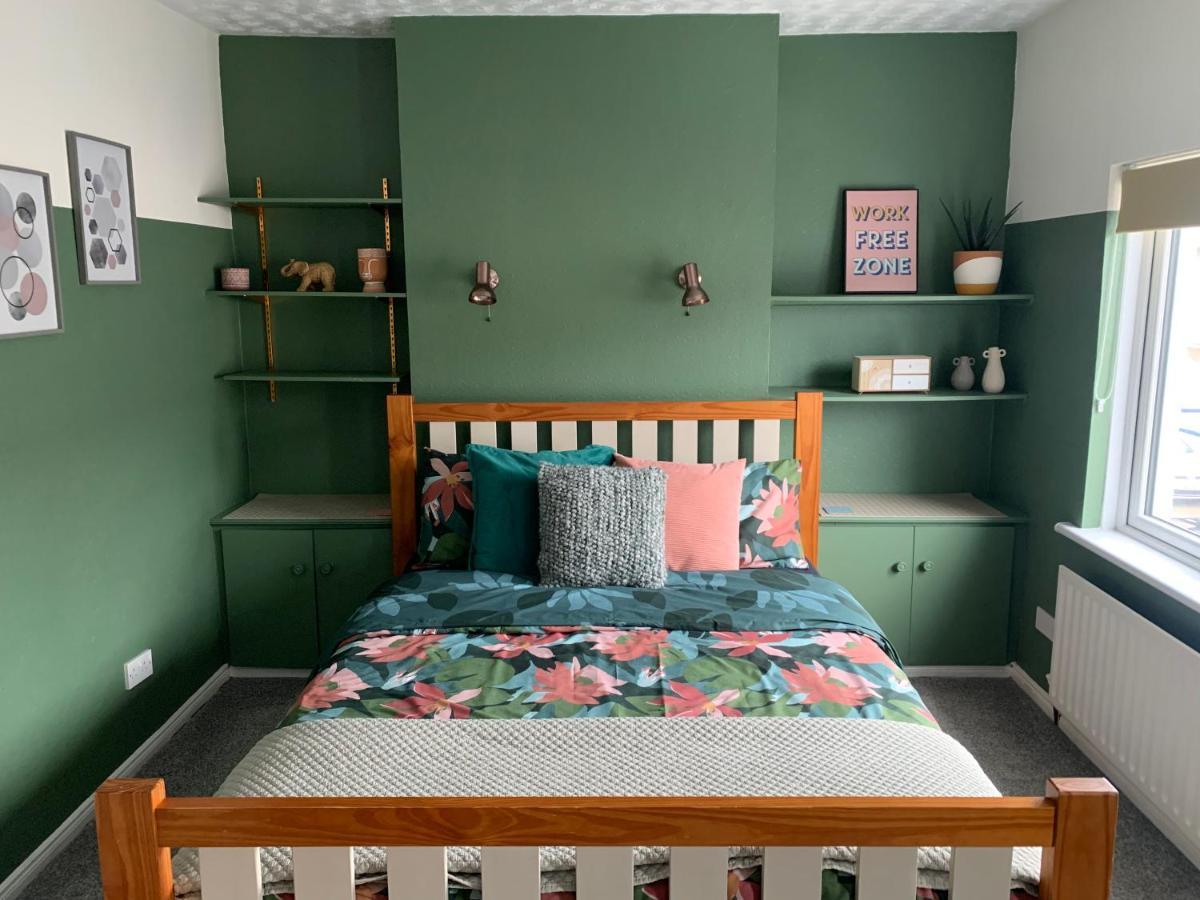 La Brisa-fully Refurbished, Perfect Local Casa de Férias